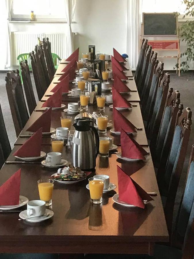 Ferienpark Aparthotel Seeland Schadeleben Bagian luar foto