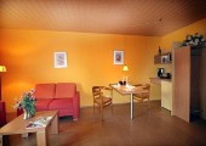 Ferienpark Aparthotel Seeland Schadeleben Bagian luar foto